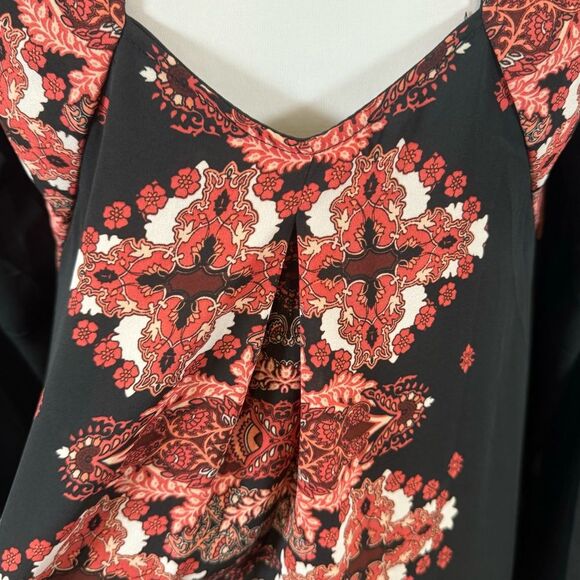 Black and rust boho print keyhole back shift dress size small NWT - Picture 4 of 6